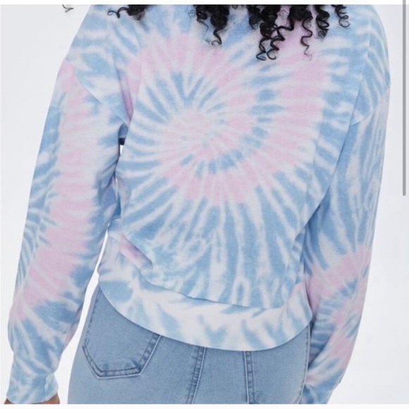 Disney’s Alice in Wonderland graphic pullover tie dye size S - Picture 3 of 3